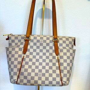 *Sold* LV tote